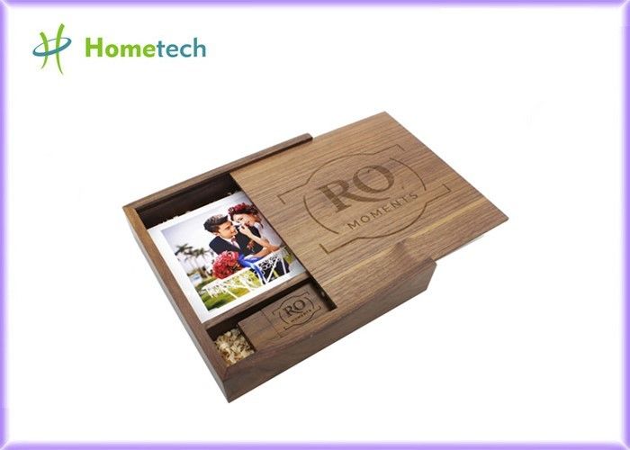Forma de madera de encargo del álbum de foto de memorias USB del arce y de la nuez para los regalos de boda