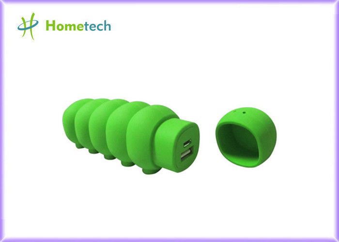 Mini banco verde del poder del lápiz labial 2600 orugas suaves de la historieta del PVC del mAh formadas
